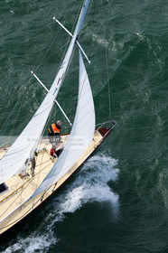 LOICK PEYRON A BORD DE PEN DUICK II