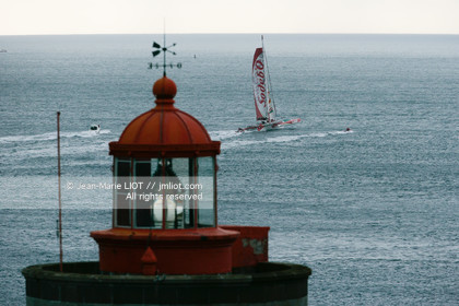 MAXI TRIMARAN SODEBO - THOMAS COVILLE - RECORD TOUR DU MONDE EN SOLITAIRE - 2008..