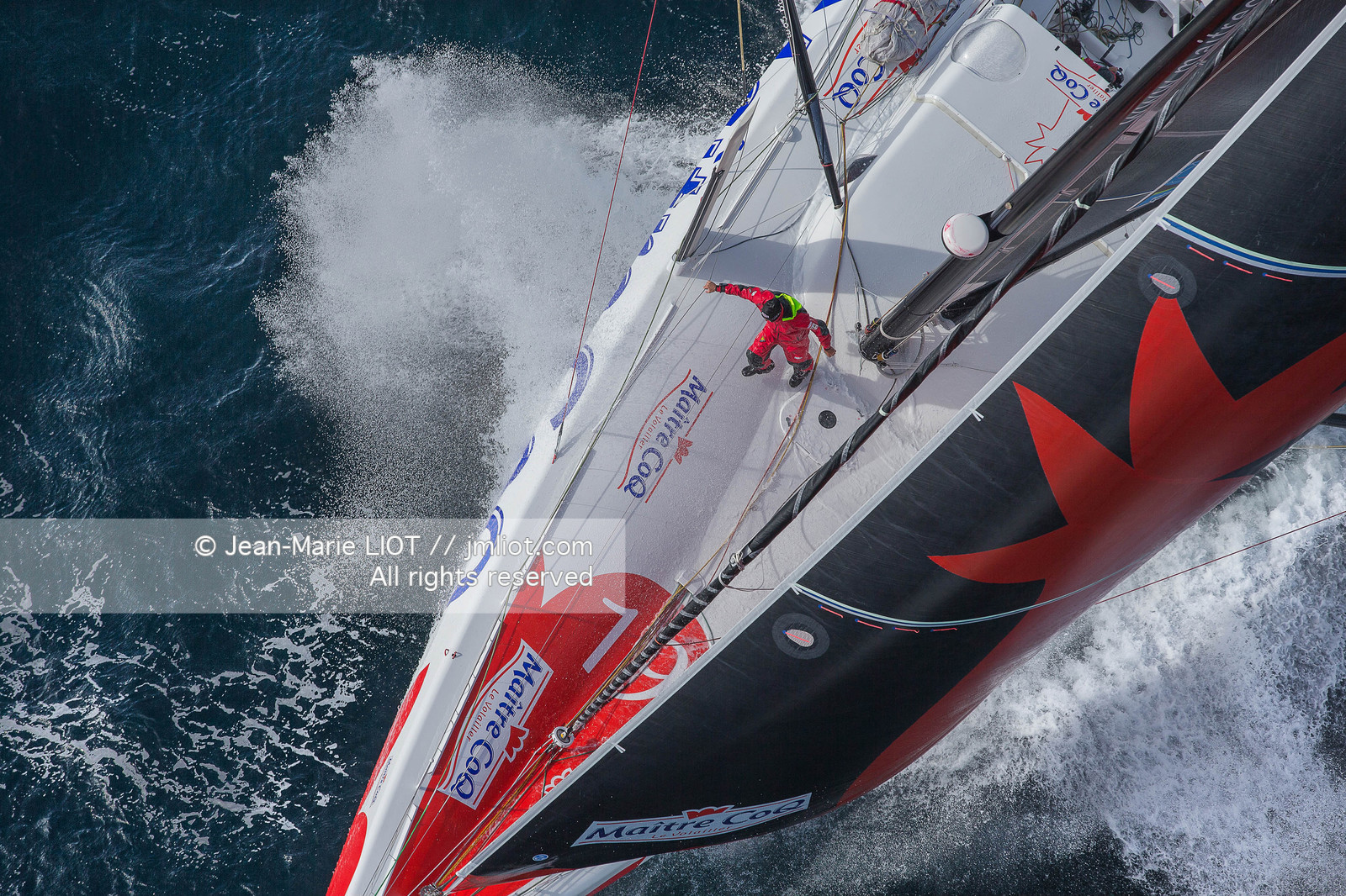 IMOCA MAITRE COQ - JEREMIE BEYOU.
