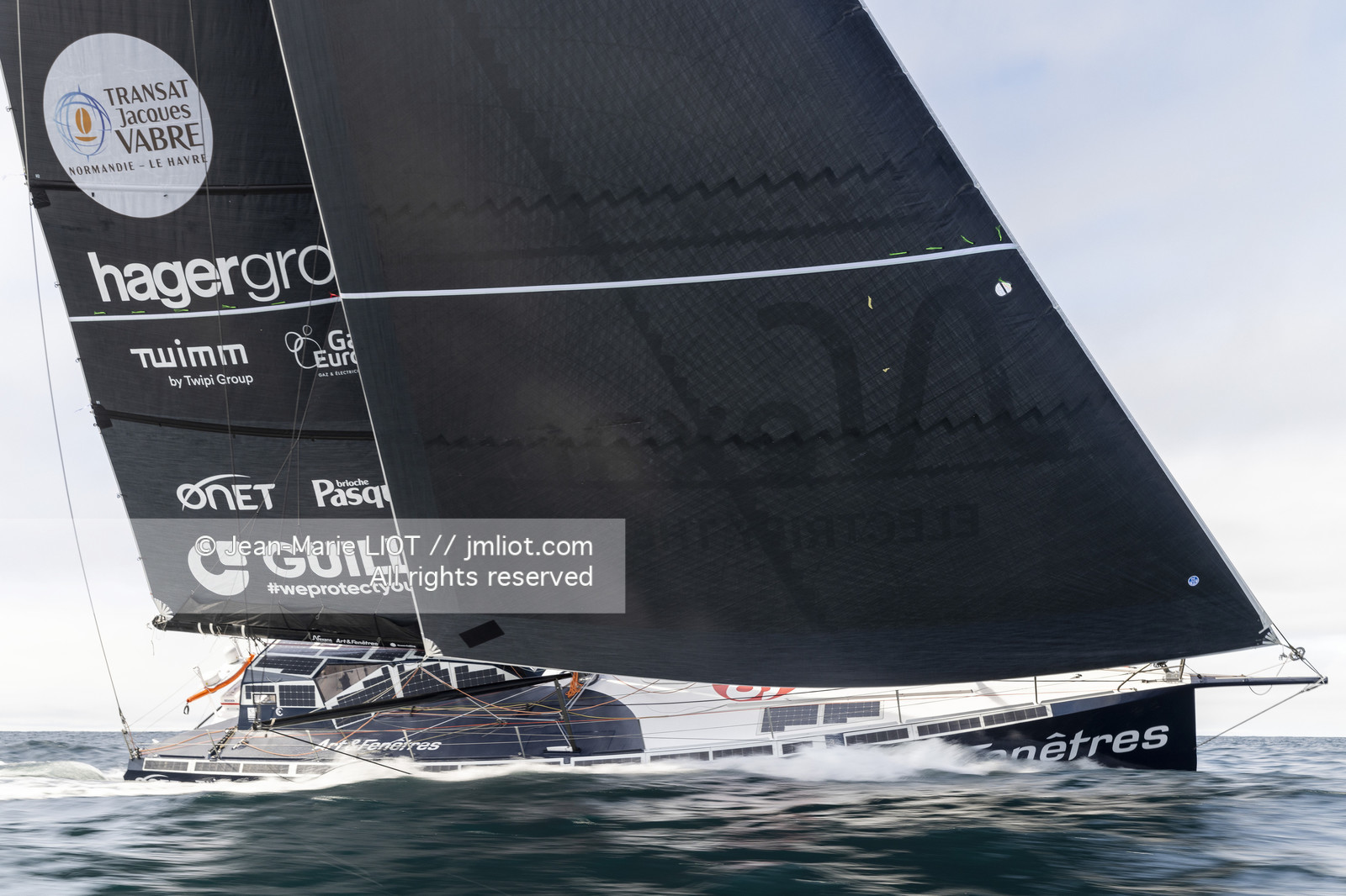 FABRICE AMEDEO 2023 - PREMIERE NAVIGATION IMOCA