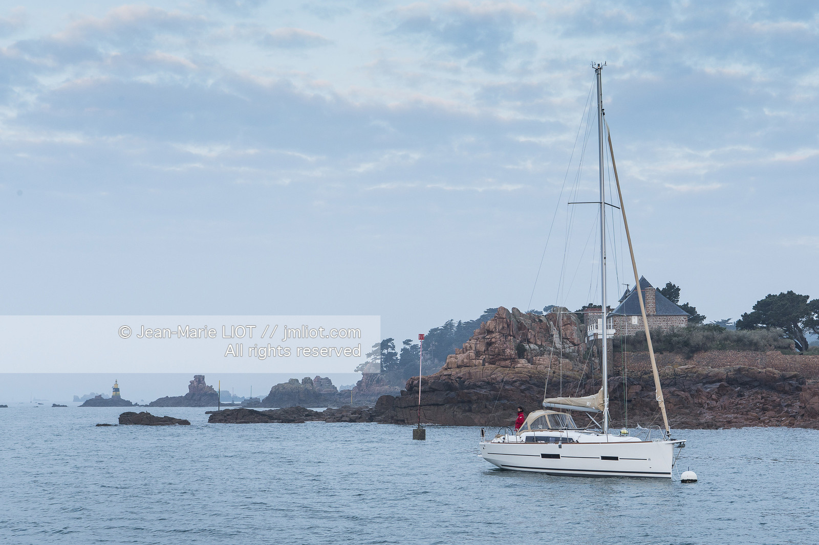 VOILE MAGAZINE - 100 MILLES A BORD