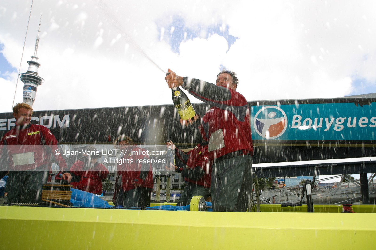 LOUIS VUITTON CUP 2002 - NEW ZEALAND