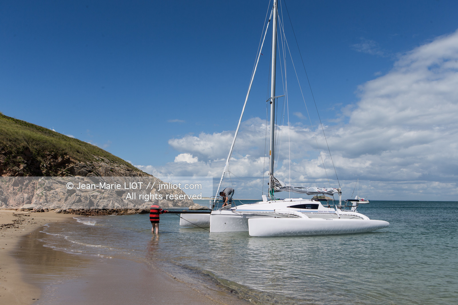 VOILE MAGAZINE - CORSAIR CRUZE 970