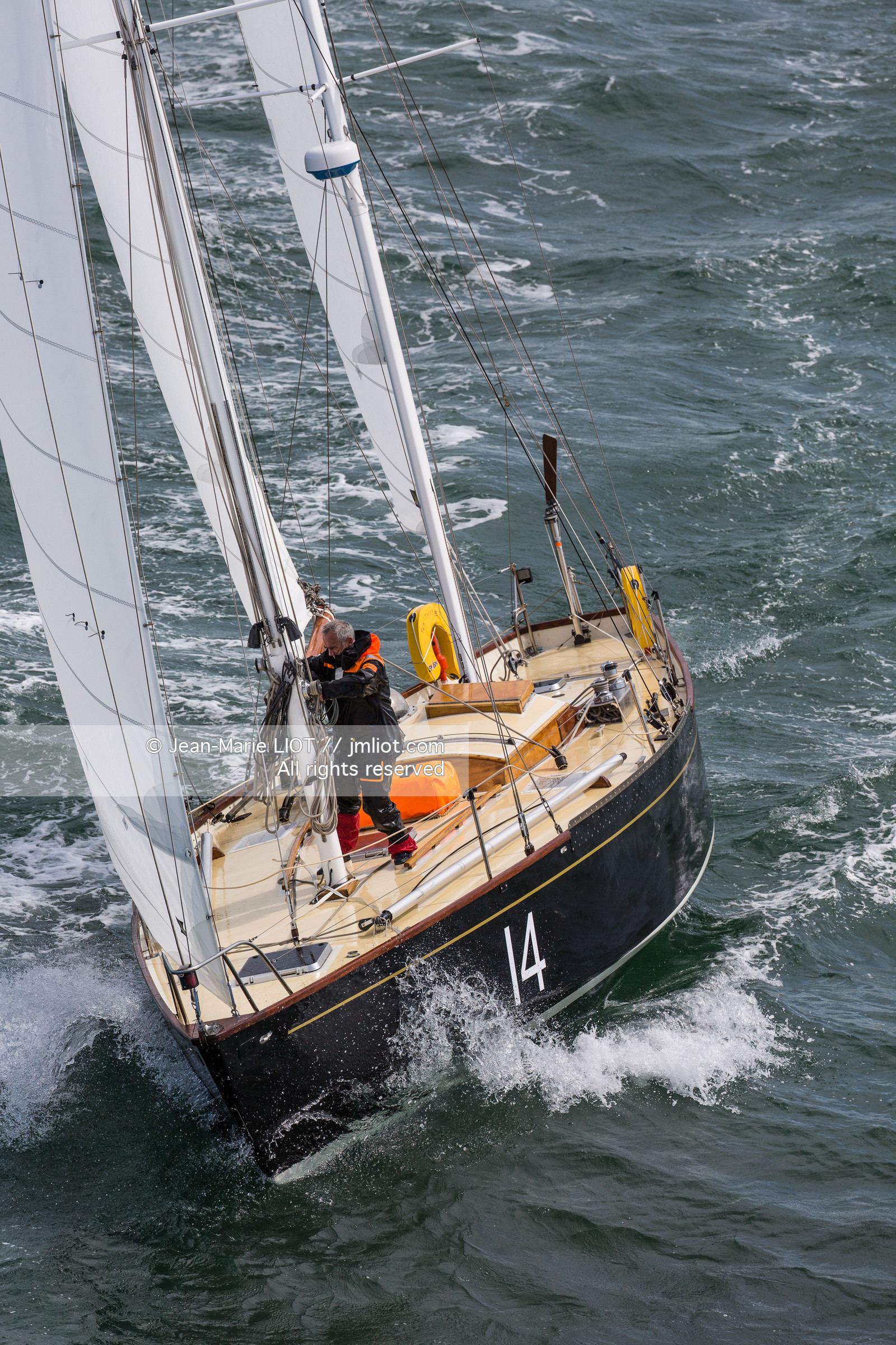 LOICK PEYRON A BORD DE PEN DUICK II