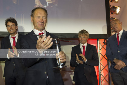 TROPHEE JULES VERNE - IDEC SPORT - REMISE DFU TROPHEE