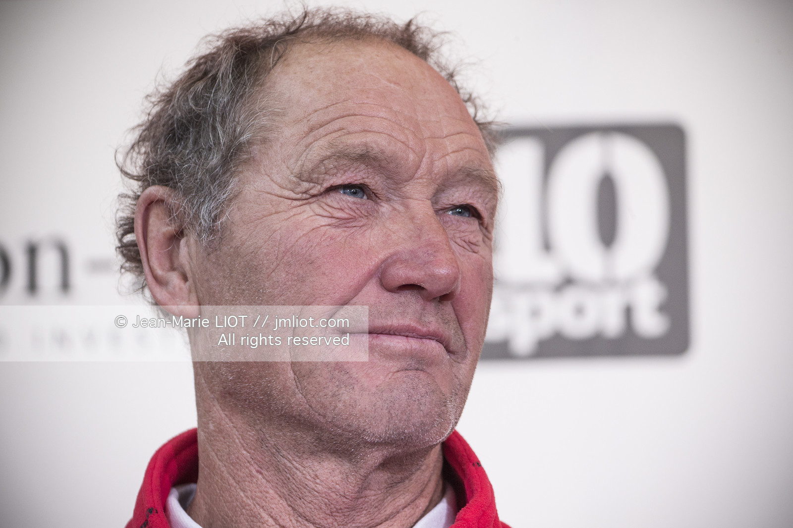 IDEC SPORT- ARRIVEE  RECORD TROPHEE JULES VERNE