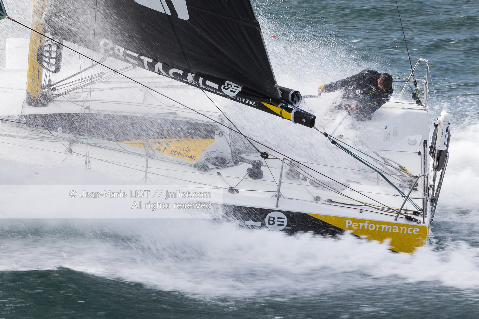 FIGAROS 3 BRETAGNE CMB 2019