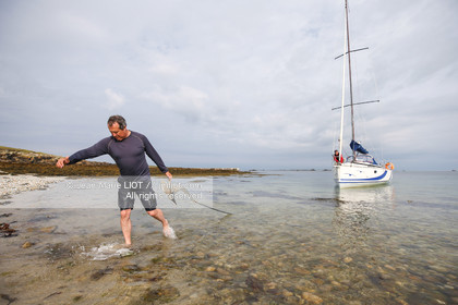 VOIILES ET VOILIERS - ILES OUBLIEES - ILE DE MOLENE