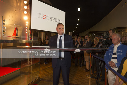 TROPHEE JULES VERNE - IDEC SPORT - REMISE DFU TROPHEE