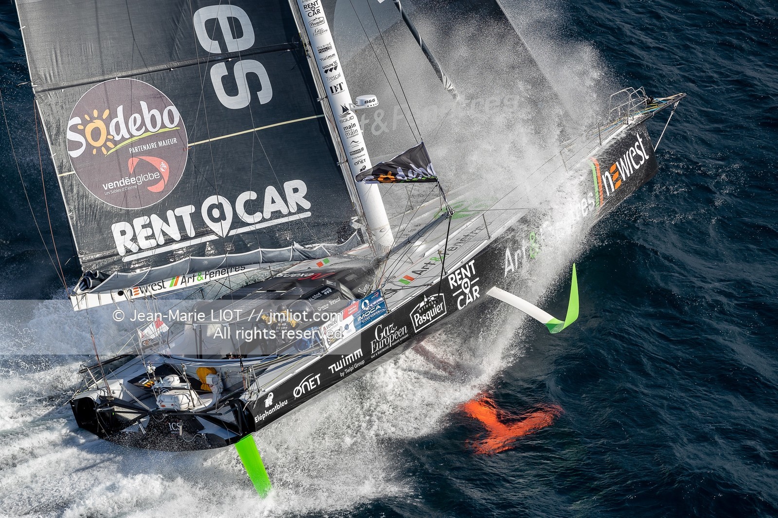 FABRICE AMEDEO 2020 - NEWREST ART ET FENETRES HELICO