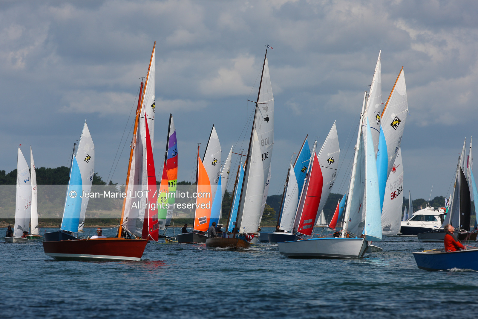 TOUR DE L'ILE AUXMOINES 2014