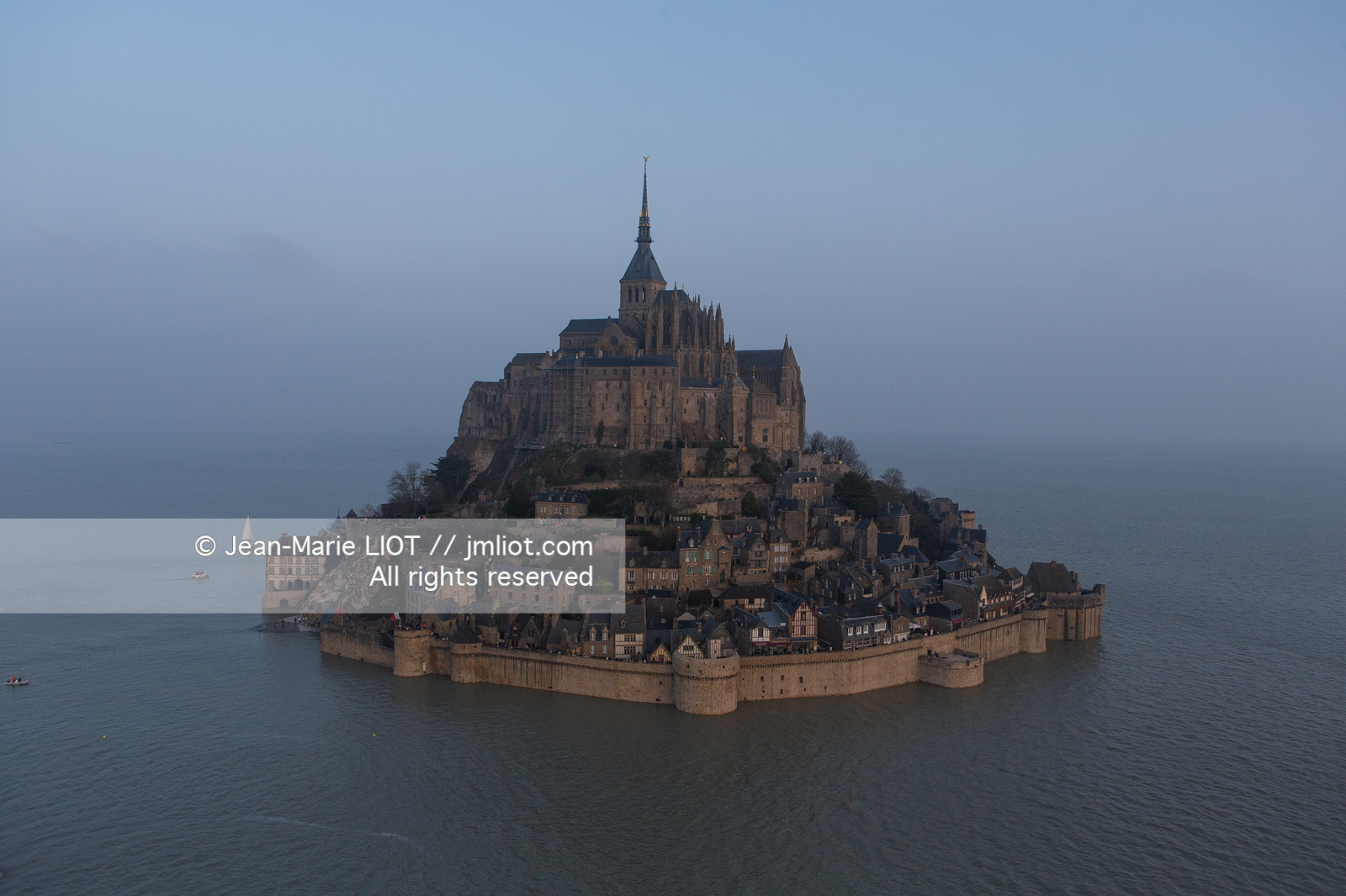 LE MONT SAINT MICHEL - LA MAREE DU SIECLE
