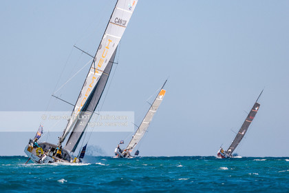 GLOBE40 2022 - START FIRST LEG