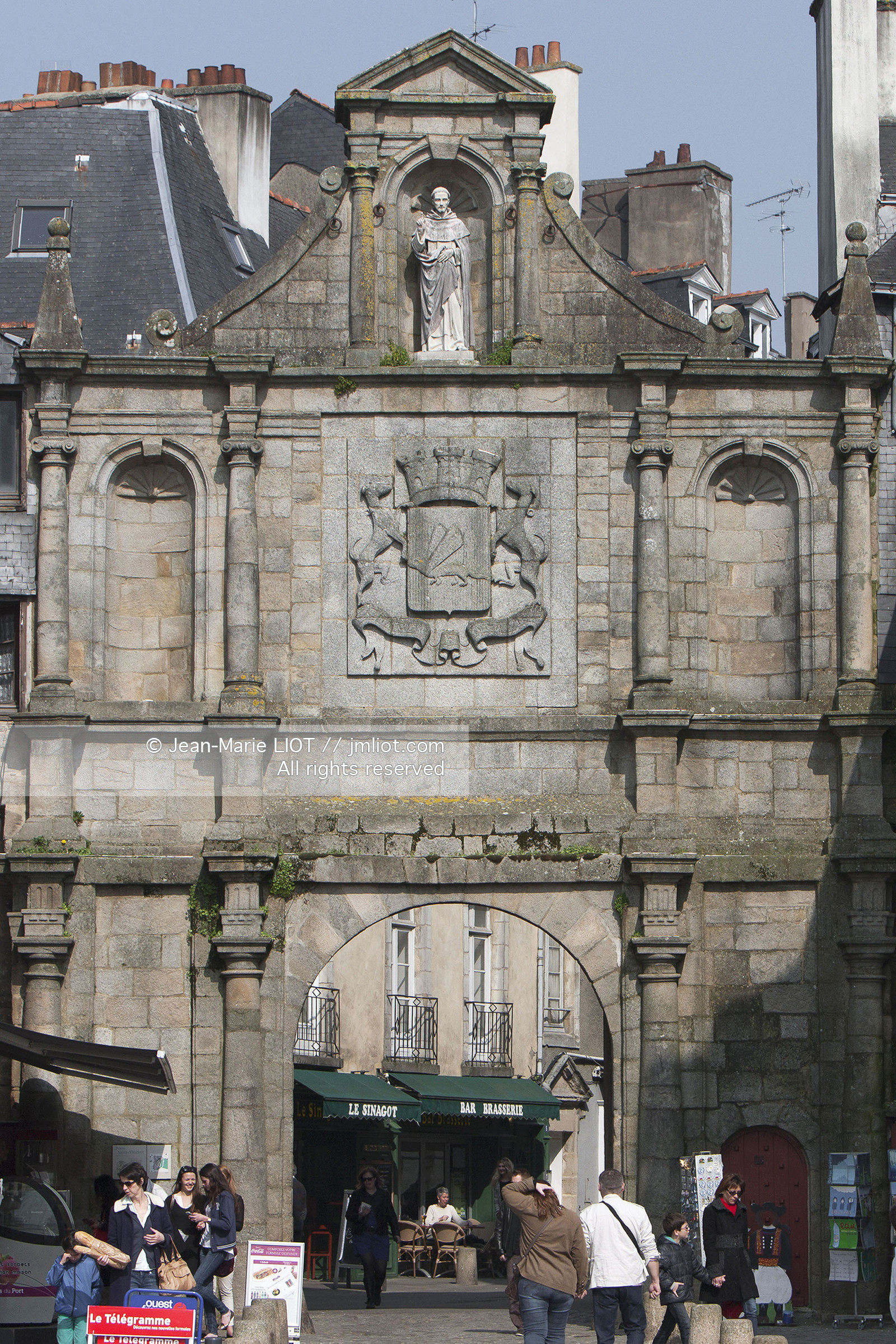 VANNES-MORBIHAN.LA PORTE SAINT VINCENT.PHOTO© JEAN-MARIE LIOT.