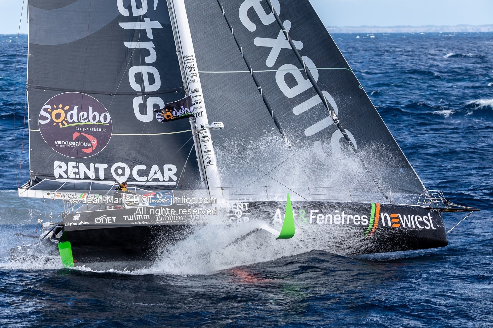 FABRICE AMEDEO 2020 - NEWREST ART ET FENETRES HELICO