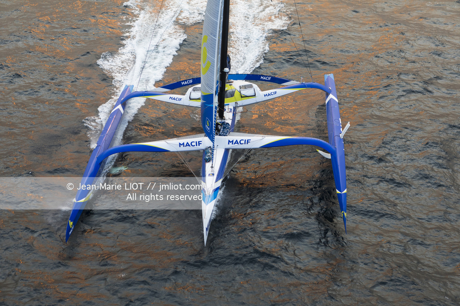 MACIF ULTIM - BANQUE IMAGES 2017