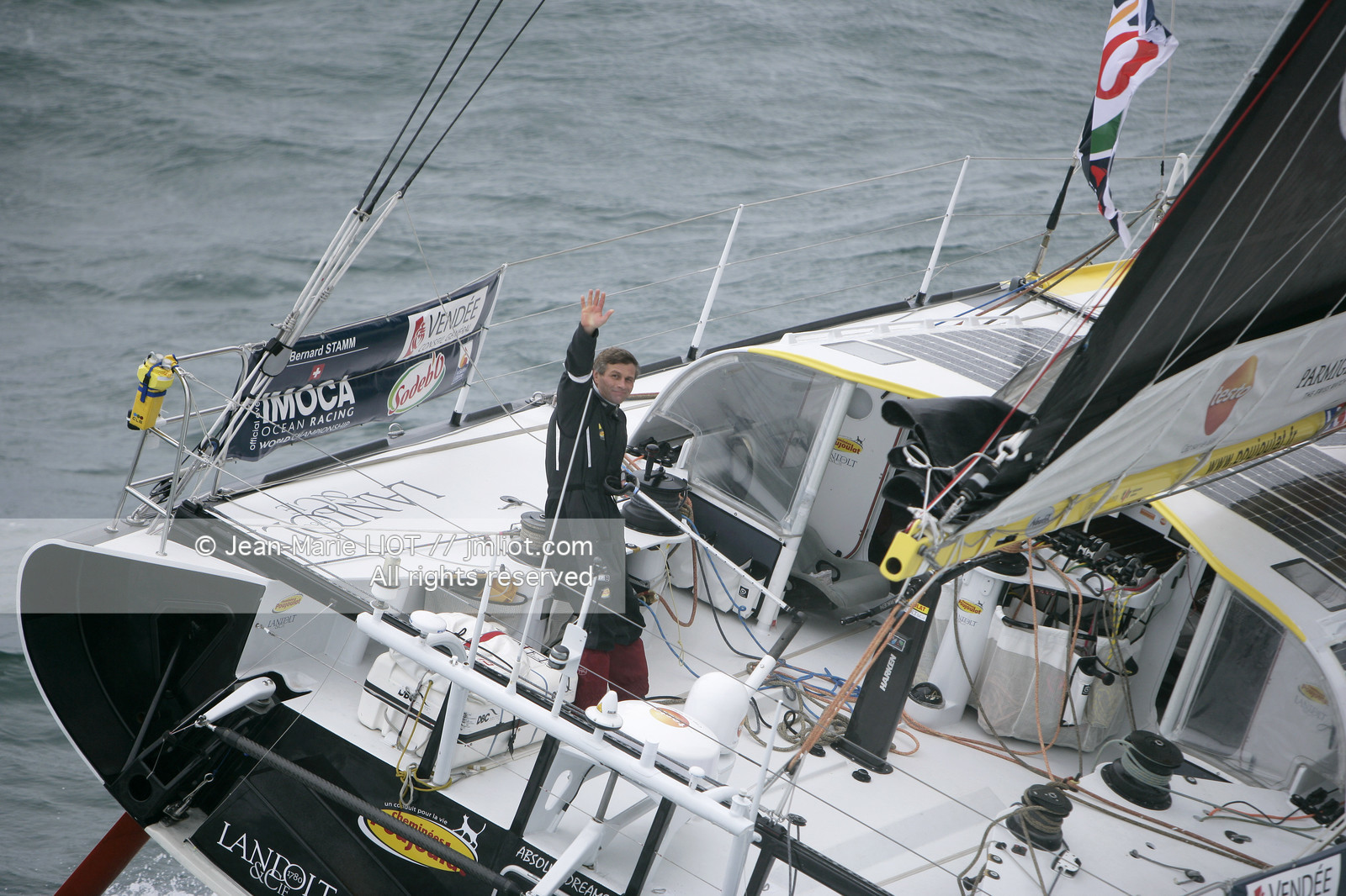 081109VGDEPART_L7A1647