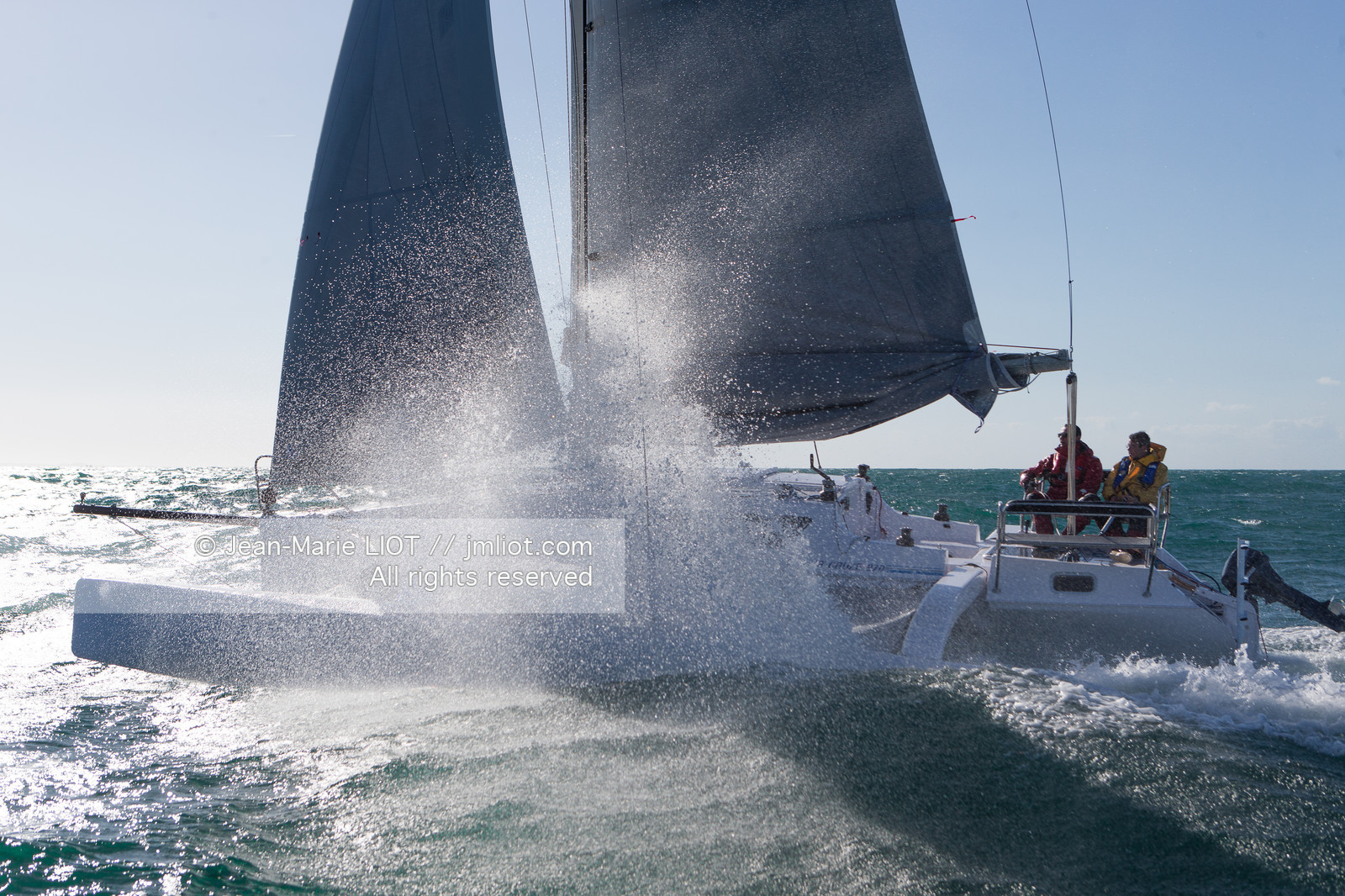 VOILE MAGAZINE - CORSAIR CRUZE 970