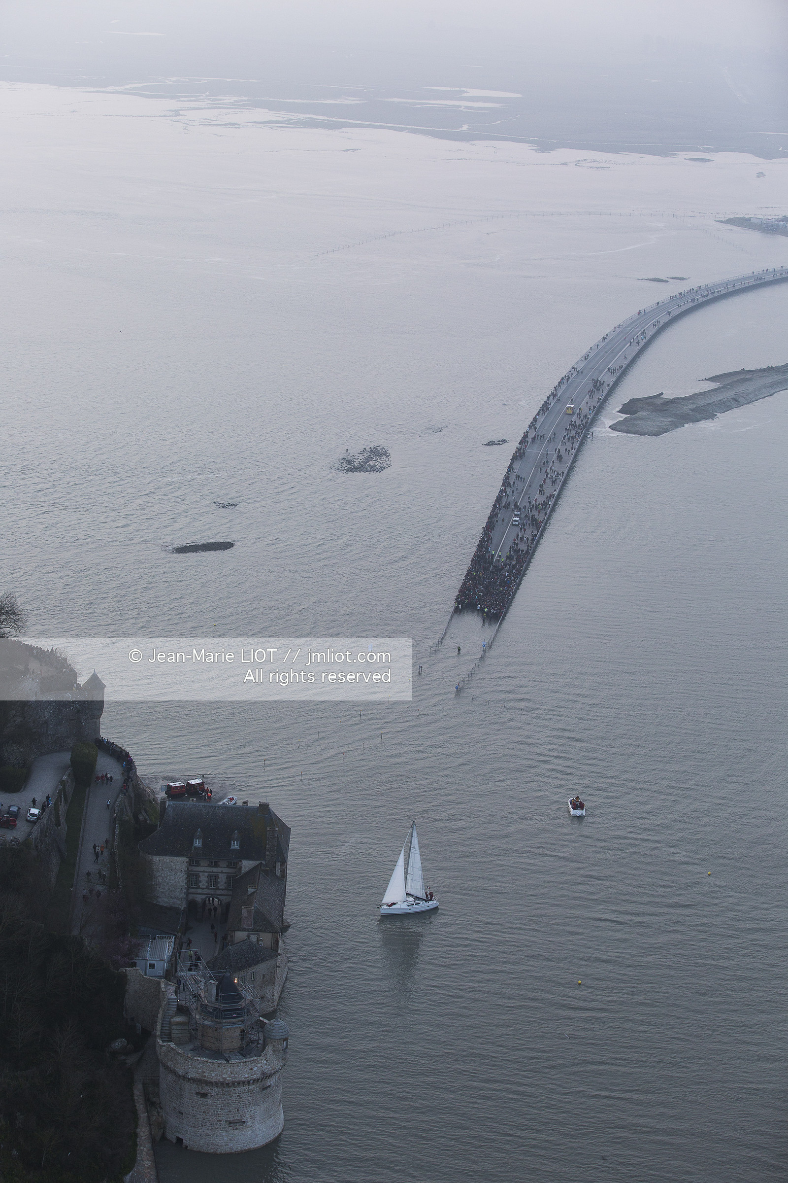 LE MONT SAINT MICHEL - LA MAREE DU SIECLE