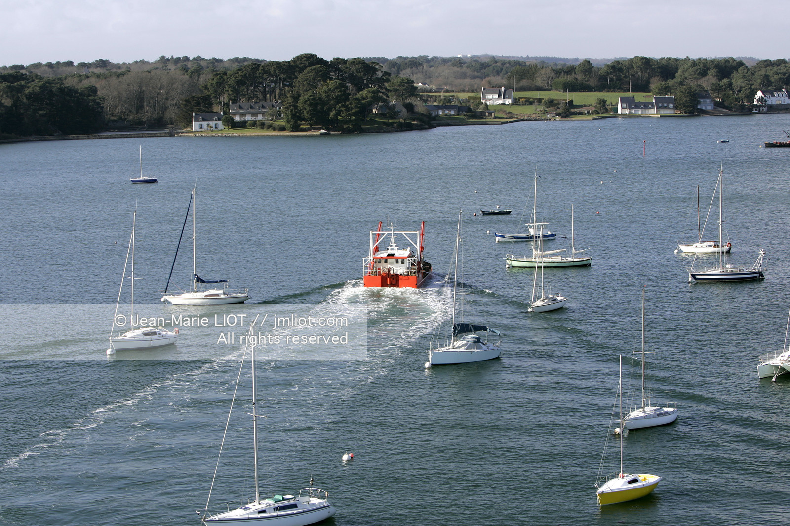 LA TRINITE-SUR-MER. VUE AERIENNE.PHOTO © JEAN-MARIE LIOT.