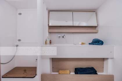 DUFOUR YACHTS - DUFOUR 470