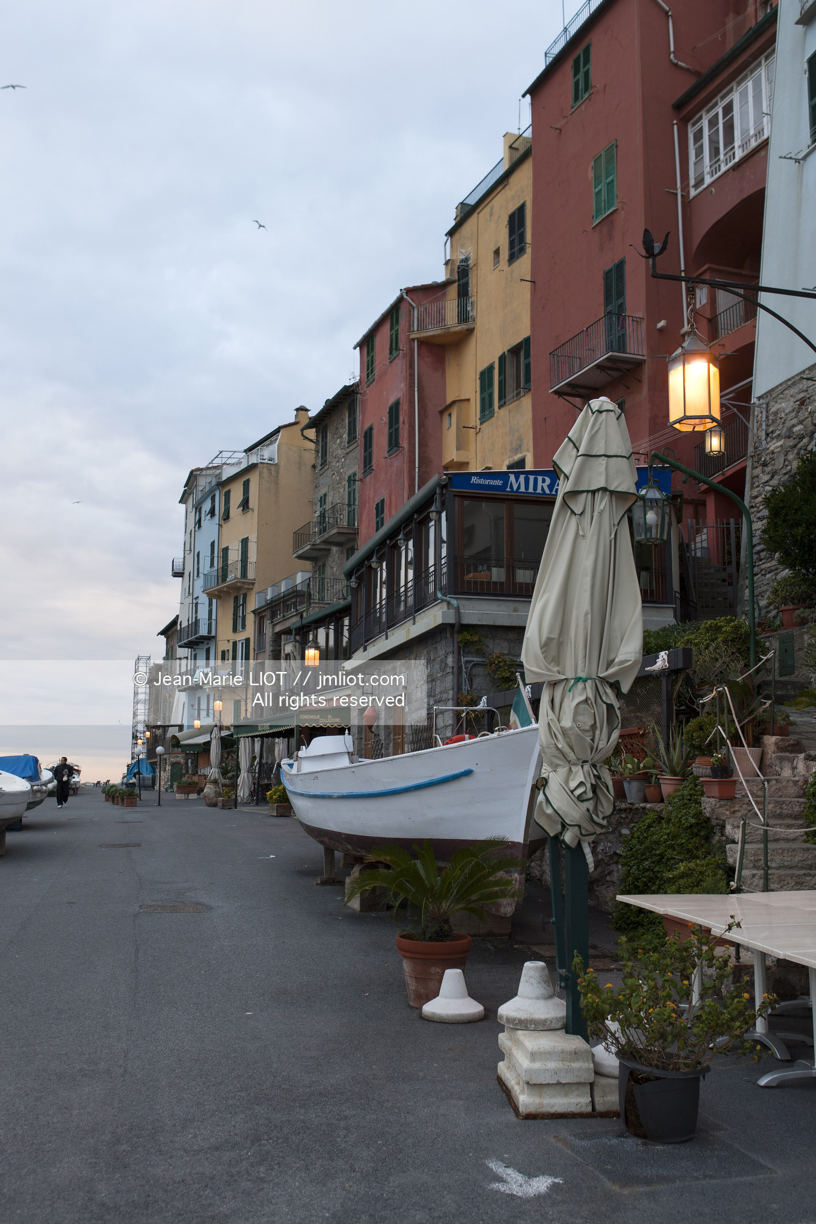 VOILE MAGAZINE - 100 MILLES A BORD