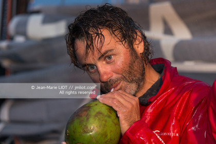 Itajaï (bresil) le 18 novembre 2015, arrivée de Yannick Bestaven et Pierre Brasseur à bord du Class 40 Le Conservateur, premier au classement des Class 40. .Photo © Jean-Marie Liot.