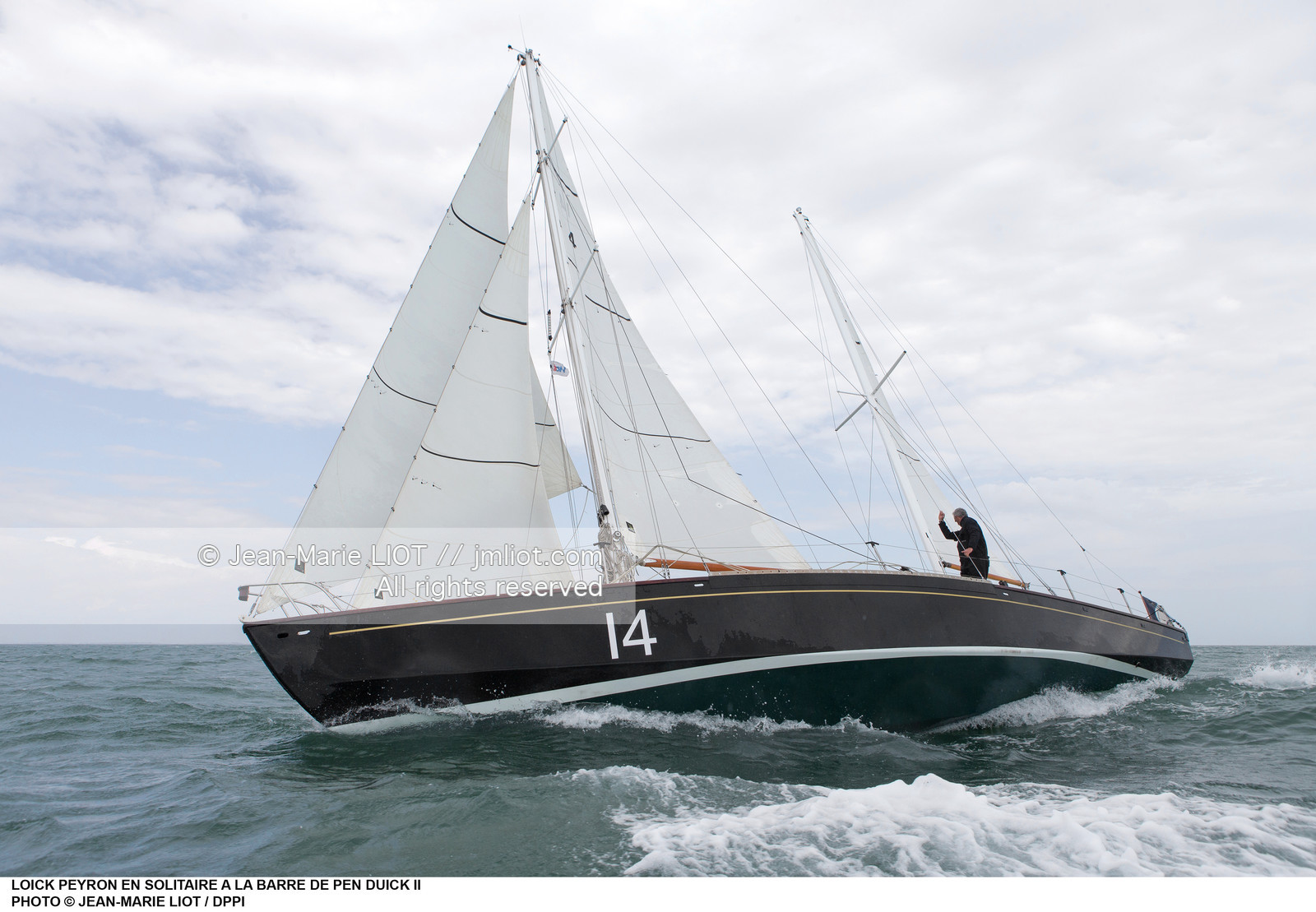 LOICK PEYRON A BORD DE PEN DUICK II