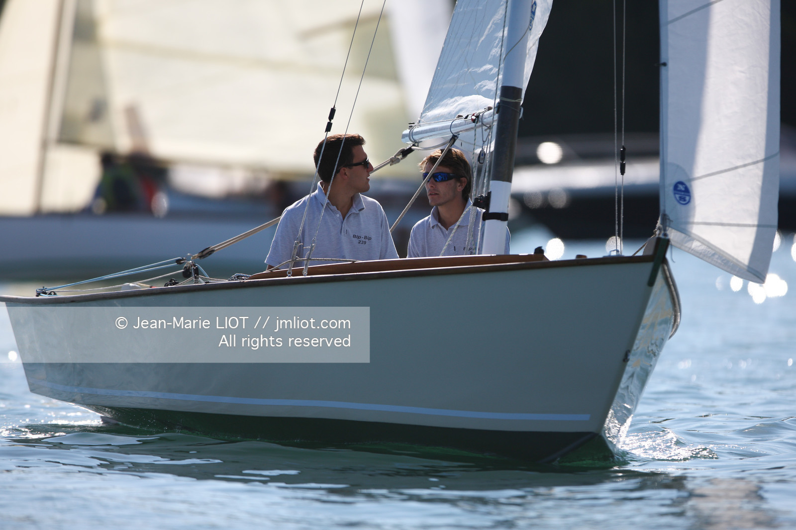 TOUR DE L'ILE AUXMOINES 2014