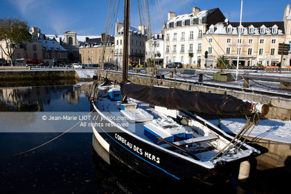 VANNES SOUS LA NEIGE