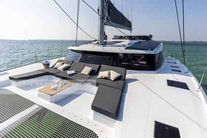 FOUTAINE PAJOT 2022 - AURA 51