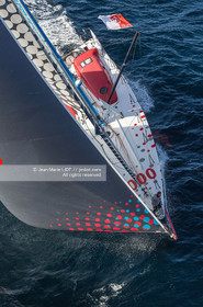 ERIC BELLION - COMME UN SEUL HOMME - VENDEE GLOBE 2016-2017