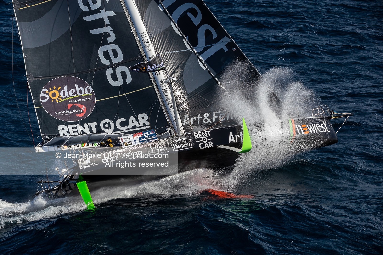 FABRICE AMEDEO 2020 - NEWREST ART ET FENETRES HELICO