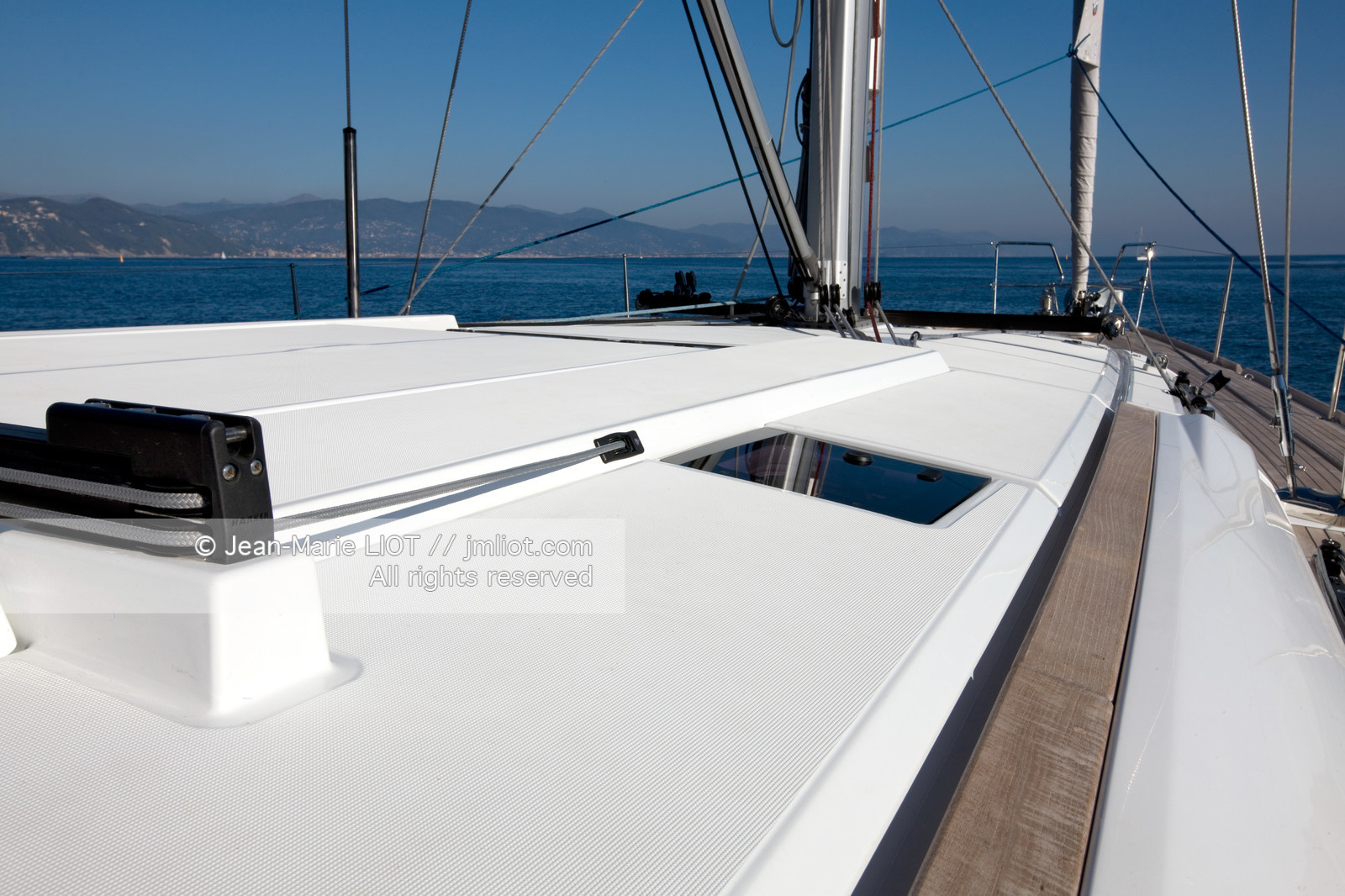 CHANTIER JEANNEAU 2011