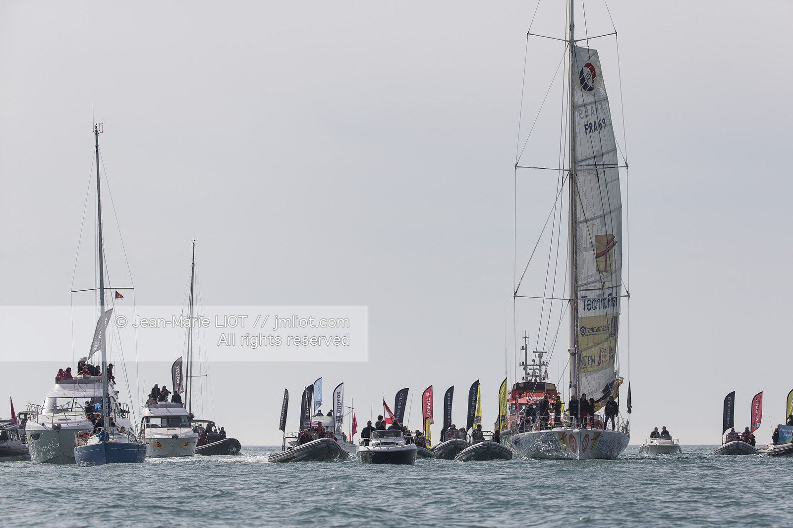 VENDEE GLOBE 2016-2017 - SEBASTIEN DESTREMAU - TECHNOFIRST - ARRIVEE