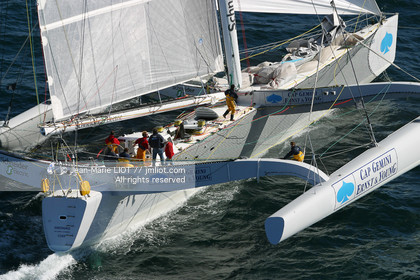 RECORD - TOUR DES ILES BRITANIQUES