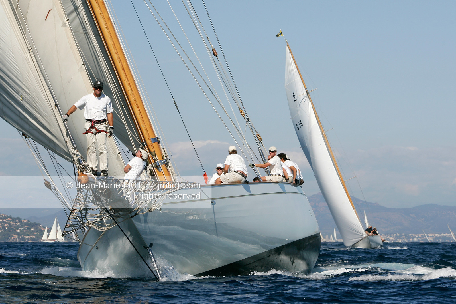 PHOTO © JEAN-MARIE LIOT.MENTION OBLIGATOIRE.LES 5 ET 6 OCTOBRE 2006.LES VOILES DE SAINT-TROPEZ.A BORD DE CAMBRIA.