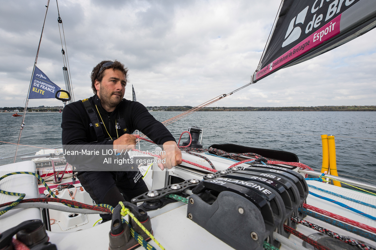 FIGARO BRETAGNE CREDIT MUTUEL 2017 - SEBASTIEN SIMON ET PIERRE RHIMBAULT