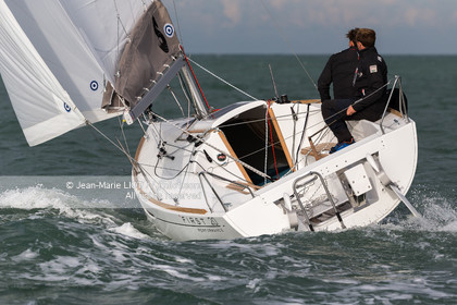 BENETEAU FIRST 20 PERFORMANCE.