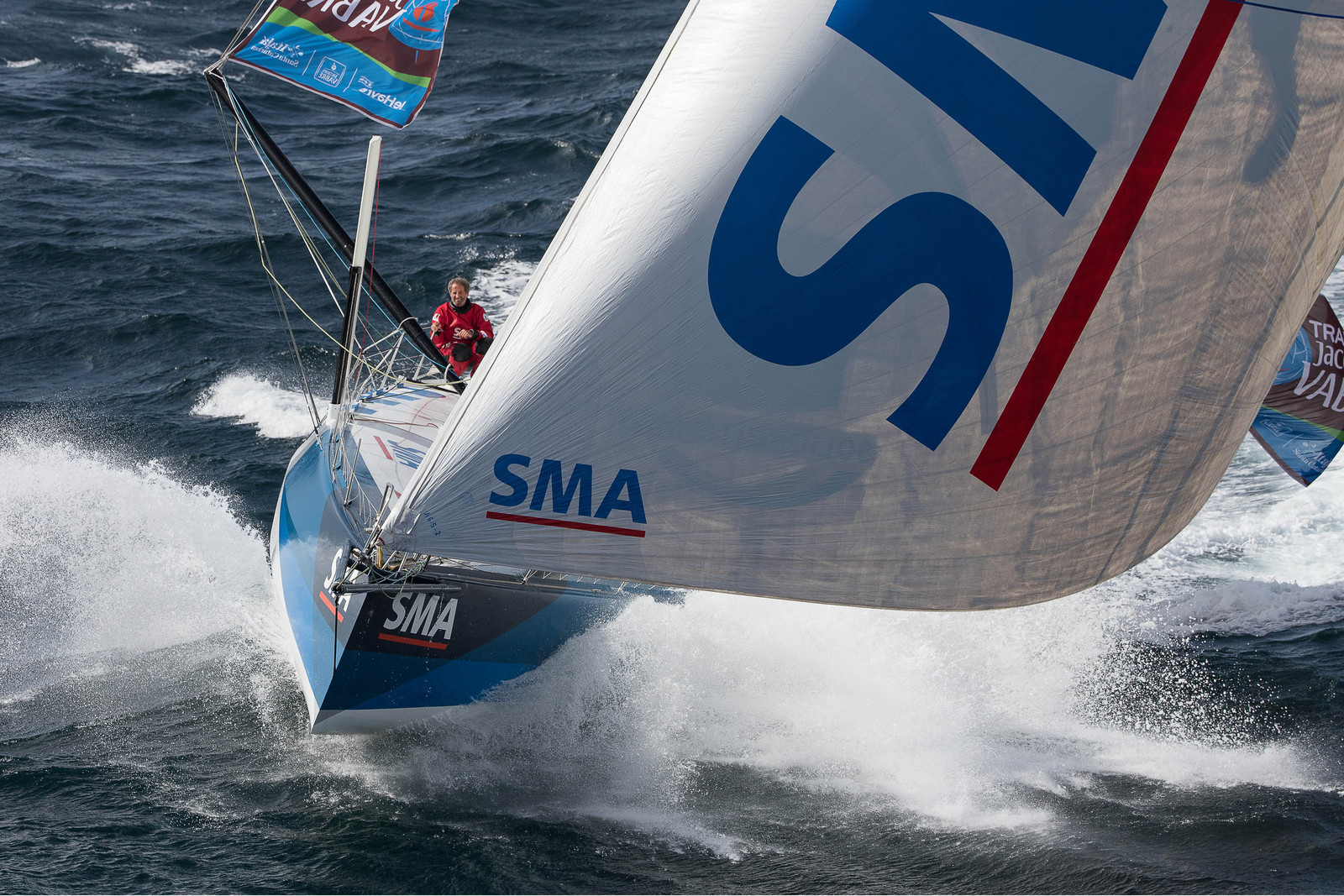 Paul Meilhat et Michel Desjoyeaux à l'entrainement sur IMOCA SMA avant le départ de la Transat Jacques vabre 2015 au départ du Havre et à destination de Itajaï au Brésil..Groix, 16 09 2015, Photo © Jean-Marie LIOT   DPPI.
