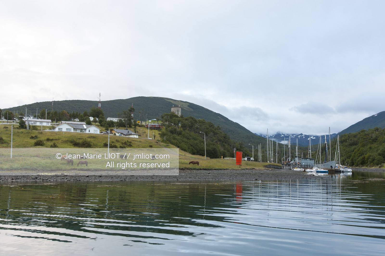 Ushuaia, Terre de Feu est la ville la plus australe du globe.Située à la pointe de l'Argentine cette province est la porte de l'antartique.photo © Jean-Marie Liot.