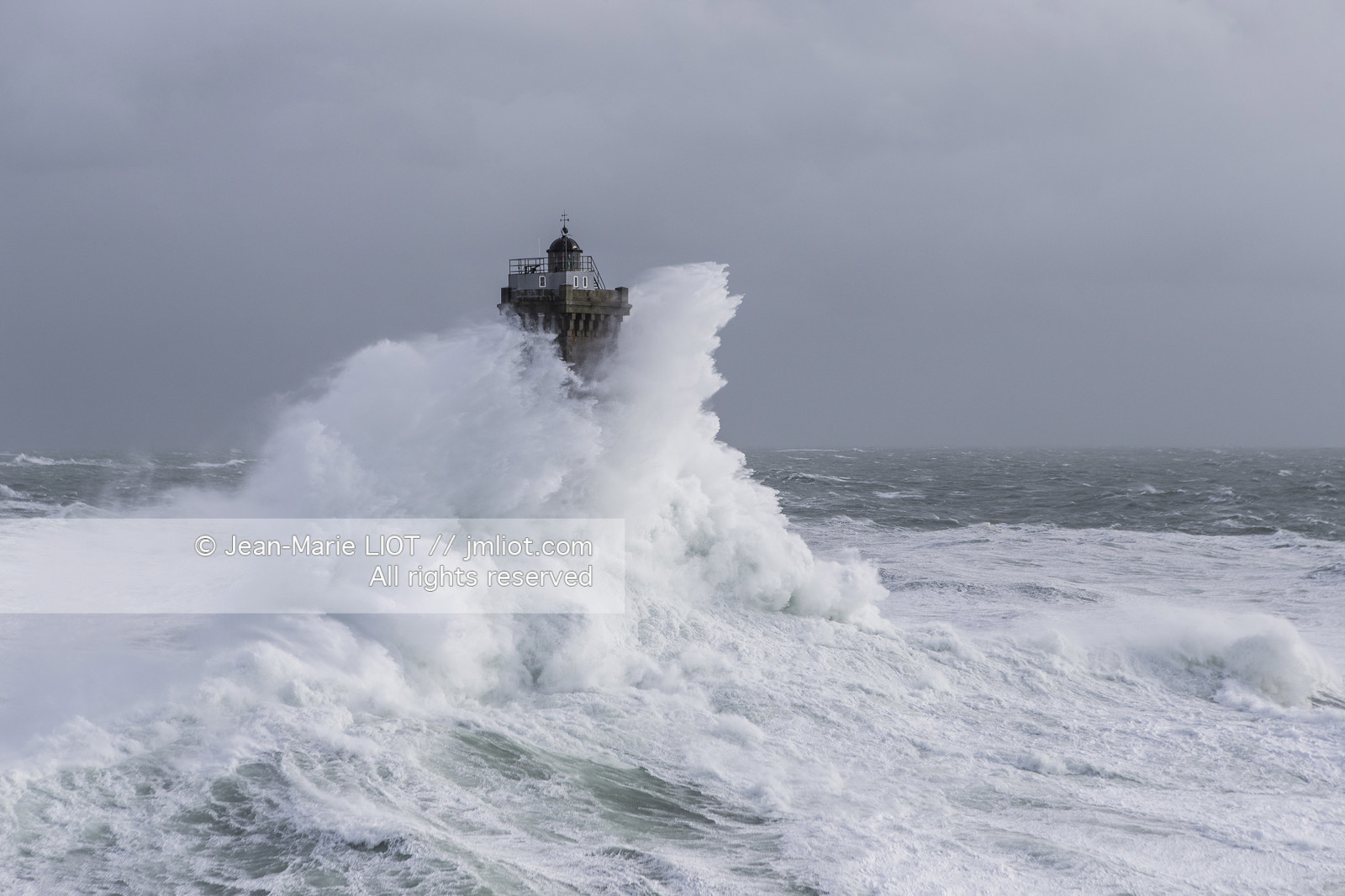 Les phares d'Iroise dans la tempête Ruth