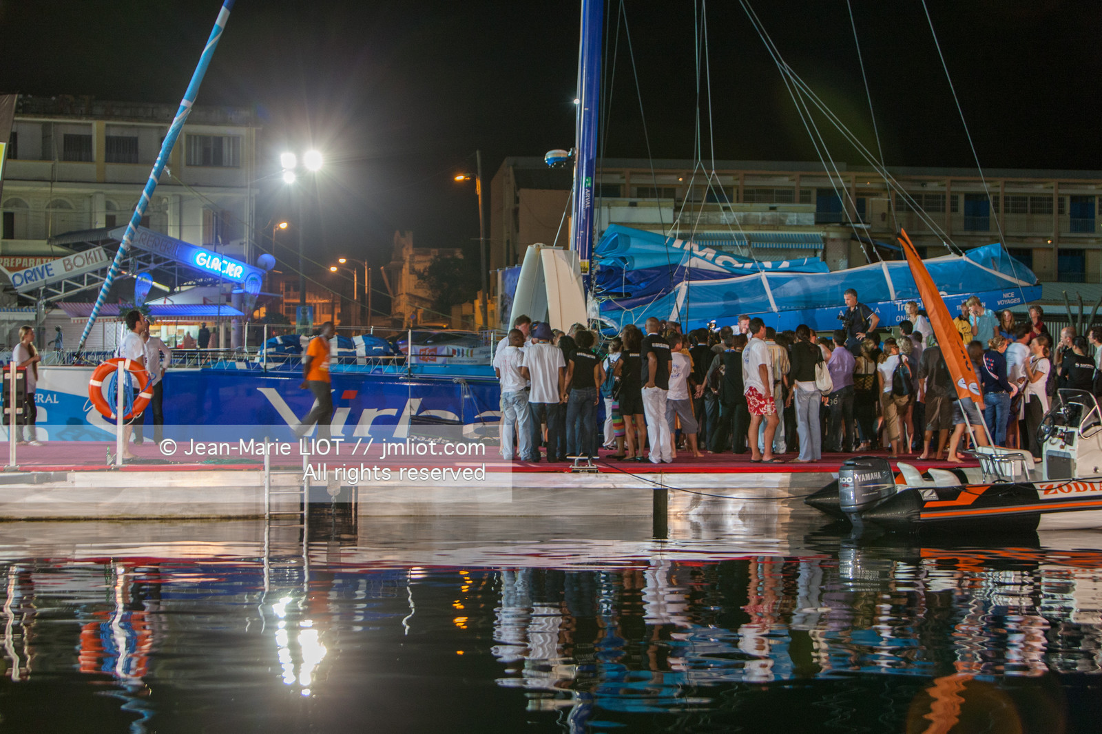 ROUTE DU RHUM 2010 - ARRIVEE DE JEAN - PIERRE DICK