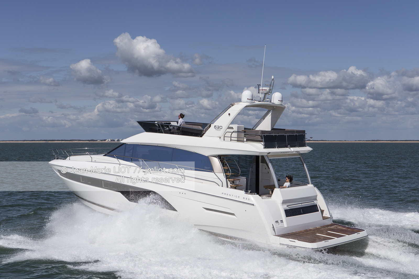 PRESTIGE YACHTS - PRESTIGE 630