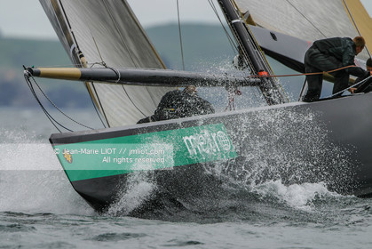 LOUIS VUITTON CUP 2002 - NEW ZEALAND