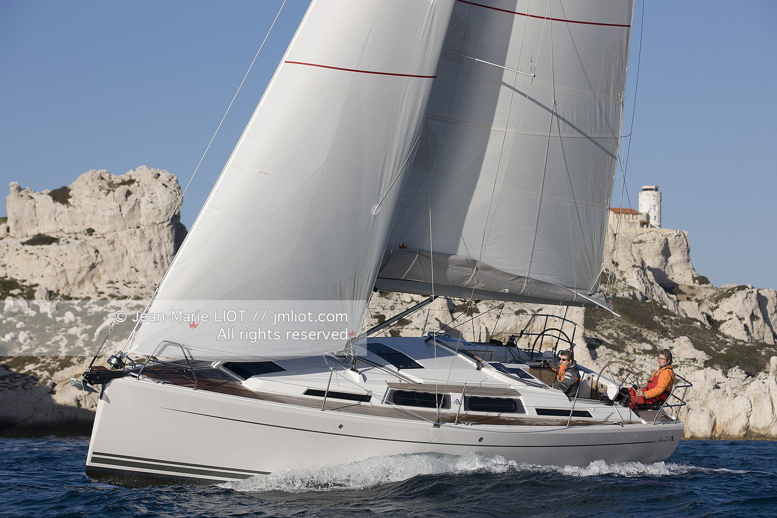 VOILE MAGAZINE - 100 MILLES A BORD