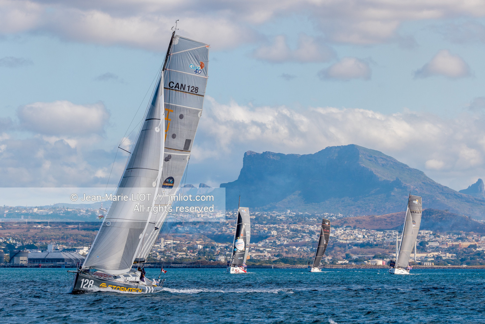 ILE MAURICE - REGATE INSHORE