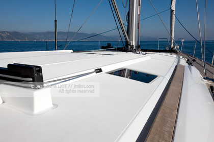 CHANTIER JEANNEAU 2011