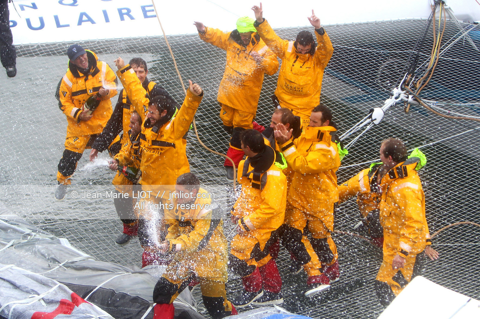 RECORD - TROPHEE JULES VERNE 2012