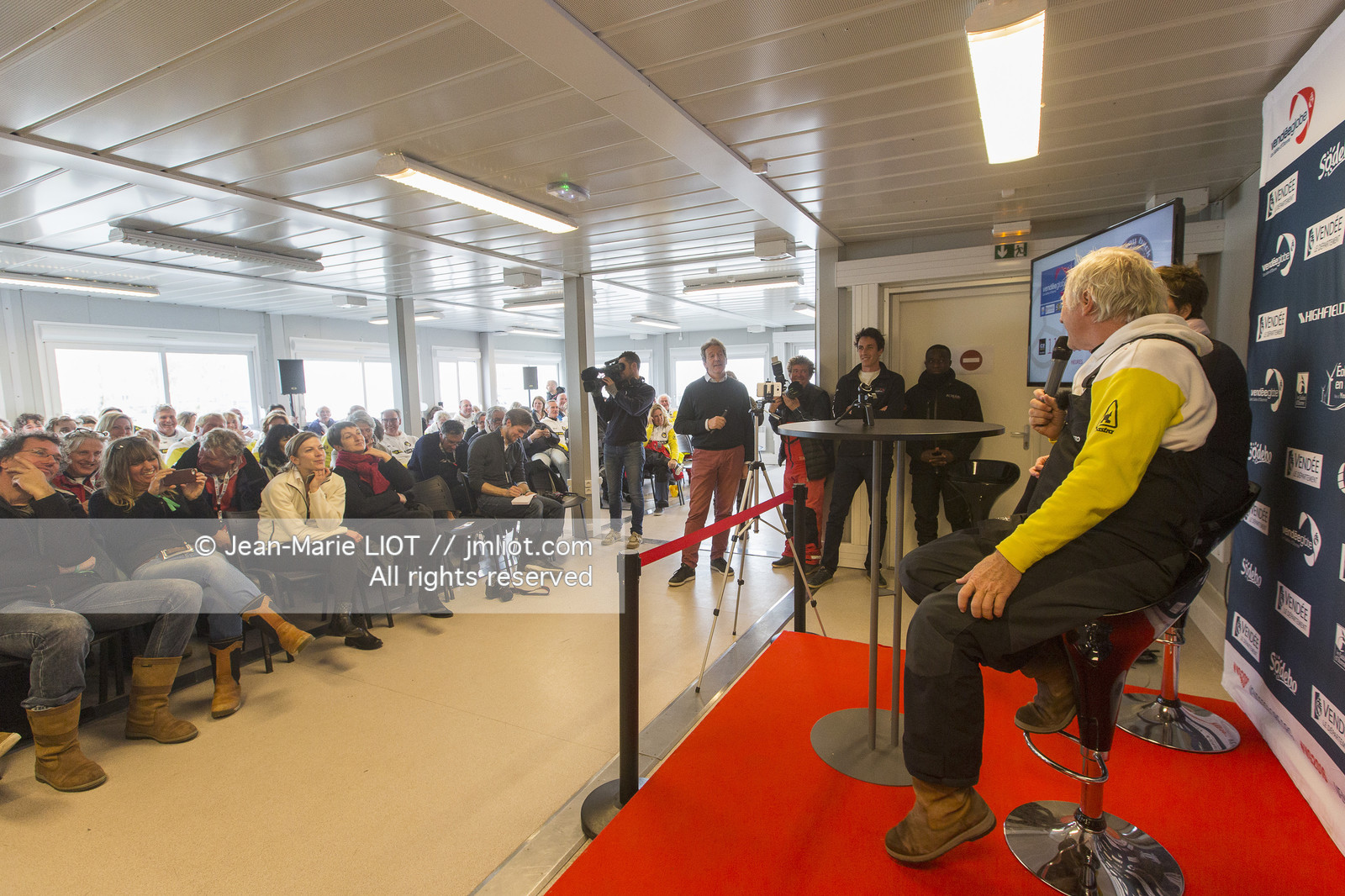 VENDEE GLOBE 2016-2017 - PIETER HEEREMA - NO WAY BACK - ARRIVEE